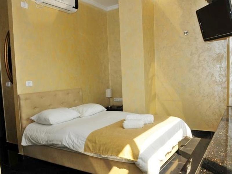 Hotel Center 4*