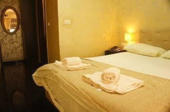 Center Hotel 4*